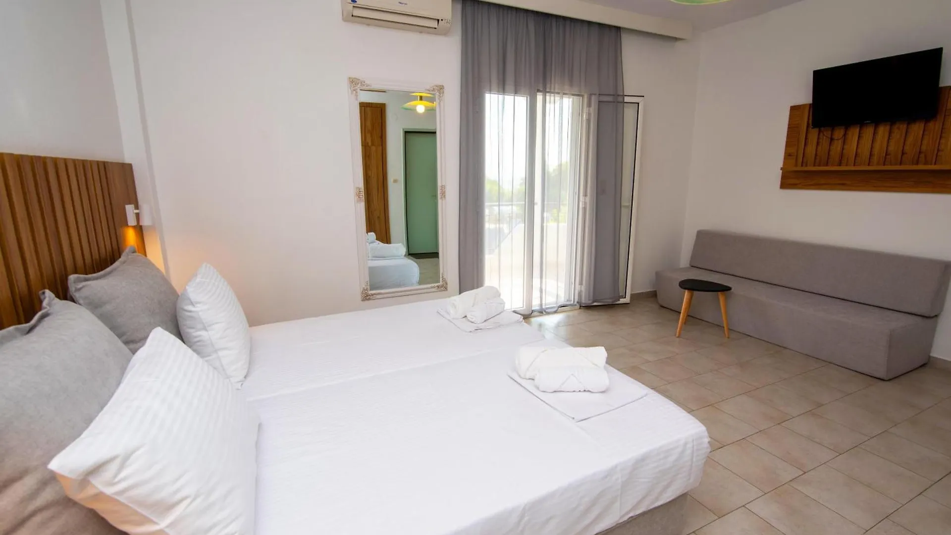 ستافروس Milies Apartments شقة فندقية